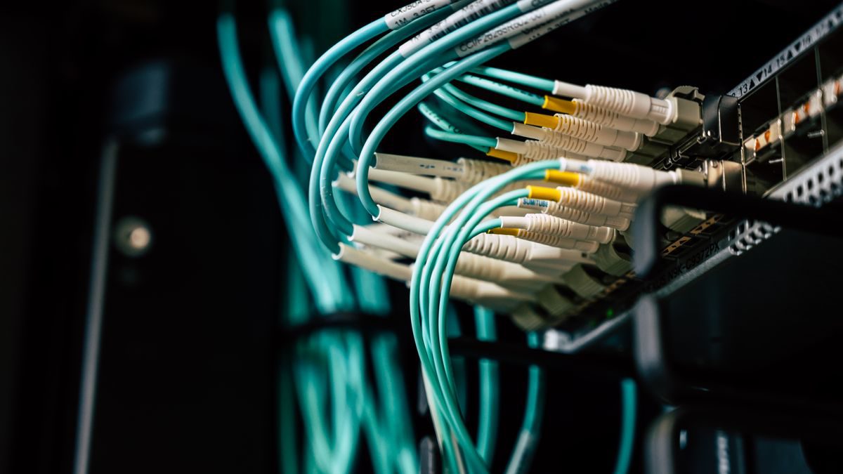 快喵VPN加速器跨境链路提速技术示意